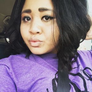 Meet your Posher, Alycia